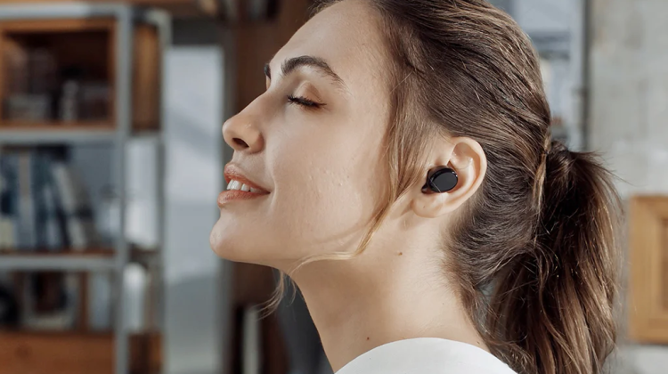 A1 Headphones Redefining Comfort and Sound